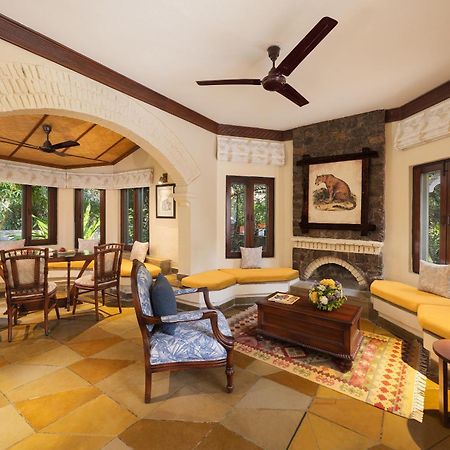 The Riverview Retreat Corbett By Leisure Hotels Garjia Buitenkant foto