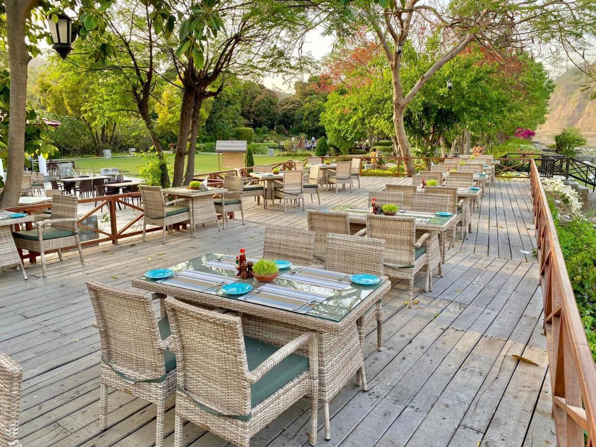The Riverview Retreat Corbett By Leisure Hotels Garjia Buitenkant foto
