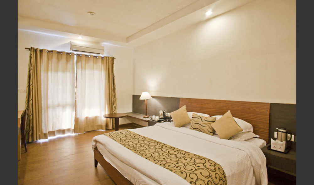 The Riverview Retreat Corbett By Leisure Hotels Garjia Buitenkant foto