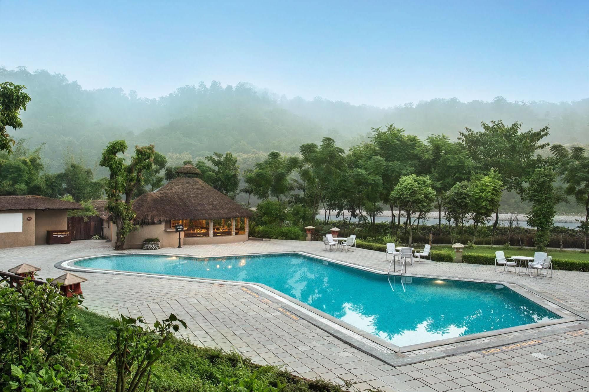 The Riverview Retreat Corbett By Leisure Hotels Garjia Buitenkant foto
